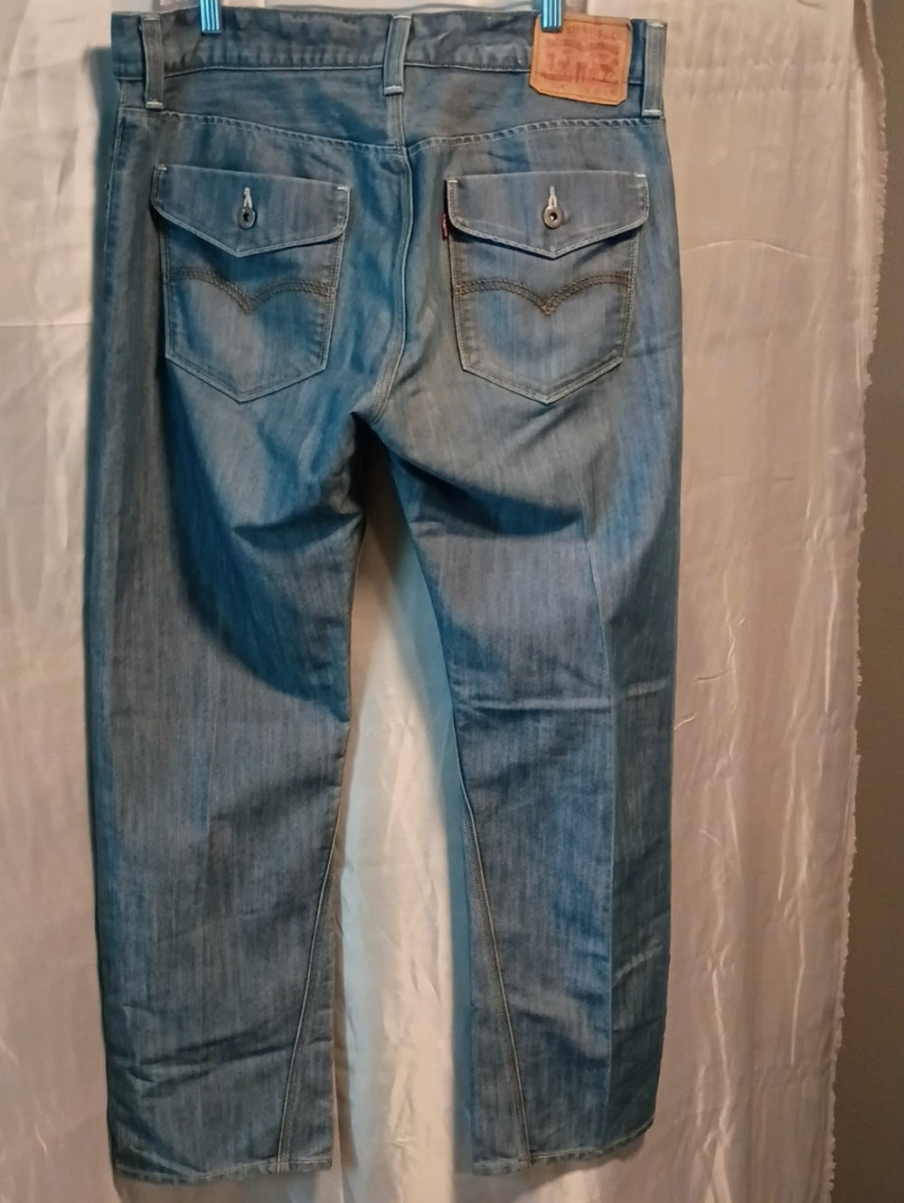 Men's Light Blue Bootcut Jeans with Flap Back Pockets